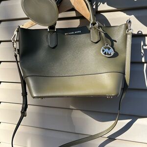 Michael Kors Olive Tote Bag medium tote used Shoulder bag used purse